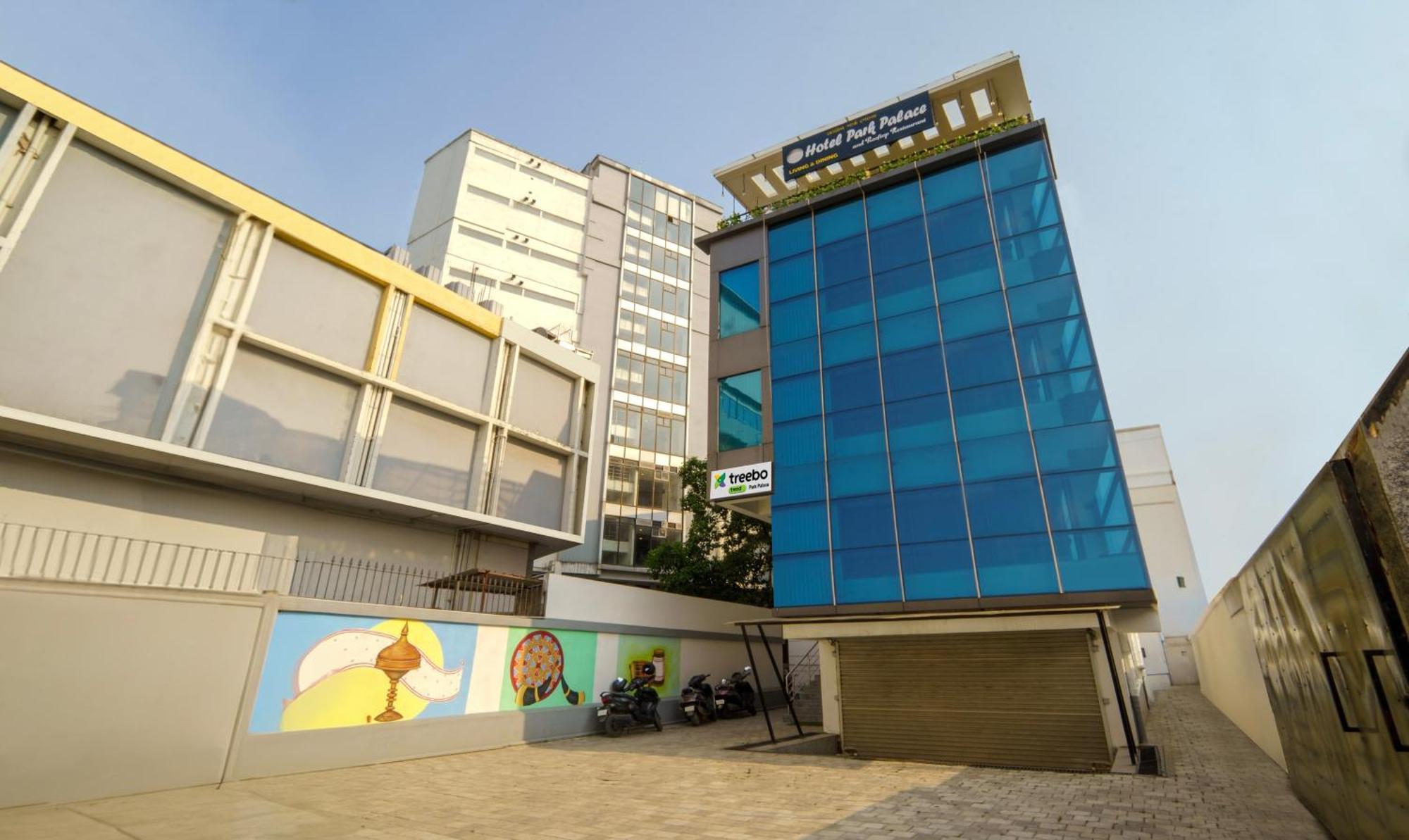 Treebo Park Palace Guwahati Bagian luar foto
