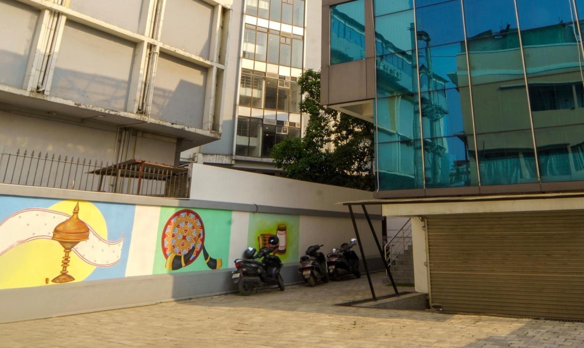 Treebo Park Palace Guwahati Bagian luar foto
